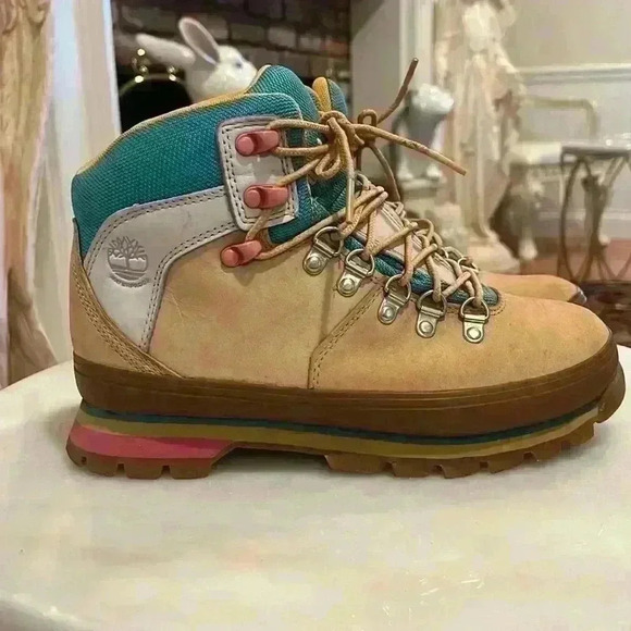Timberland tims multicolored women’s shoes sz 7 pink purple tan rare! - Picture 1 of 13